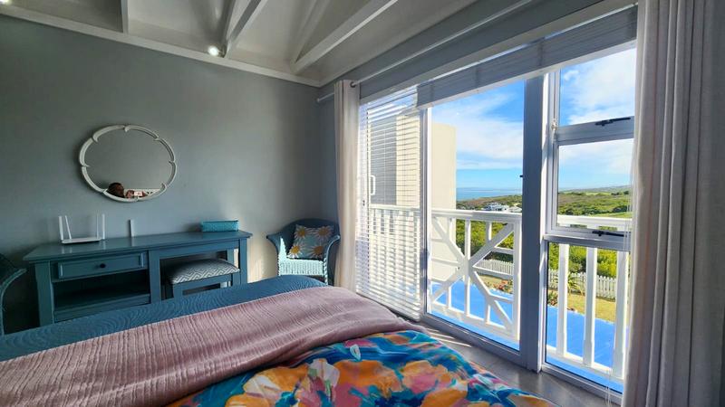 To Let 4 Bedroom Property for Rent in Pinnacle Point Golf Estate Western Cape